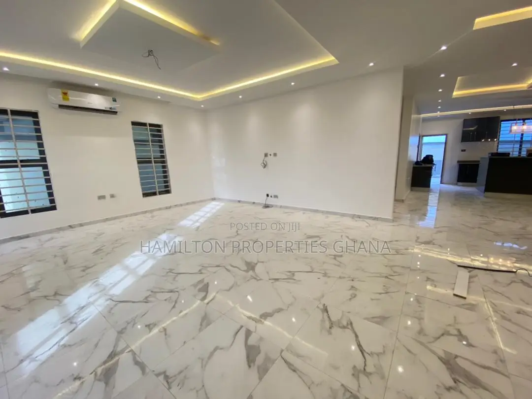 4bdrm Mansion in Lakeside Estate for rent in Lake Side Estate