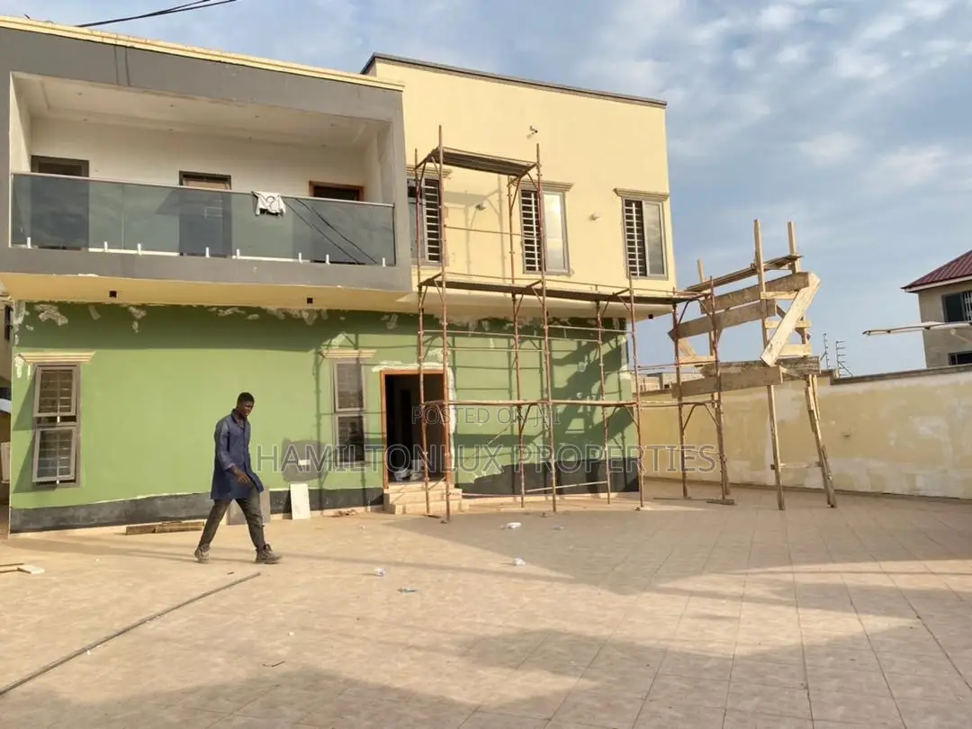 4bdrm Mansion in Lakeside Estate for rent in Lake Side Estate