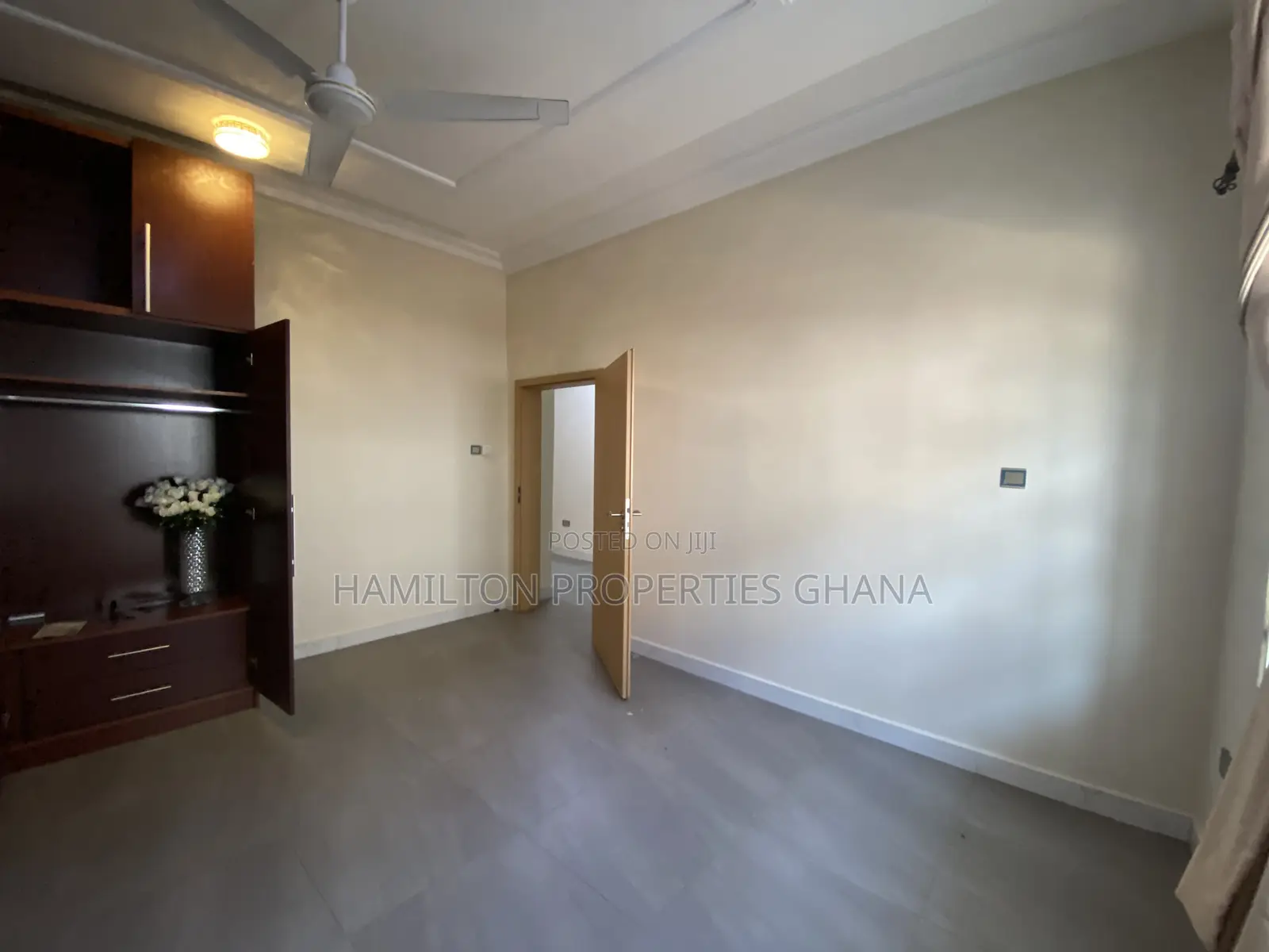 Furnished 2bdrm Apartment in American House, East Legon for rent in East Legon
