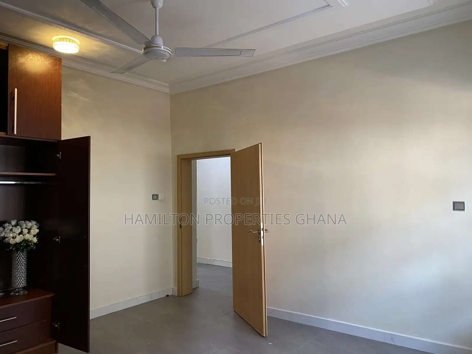 Furnished 2bdrm Apartment in American House, East Legon for rent in East Legon