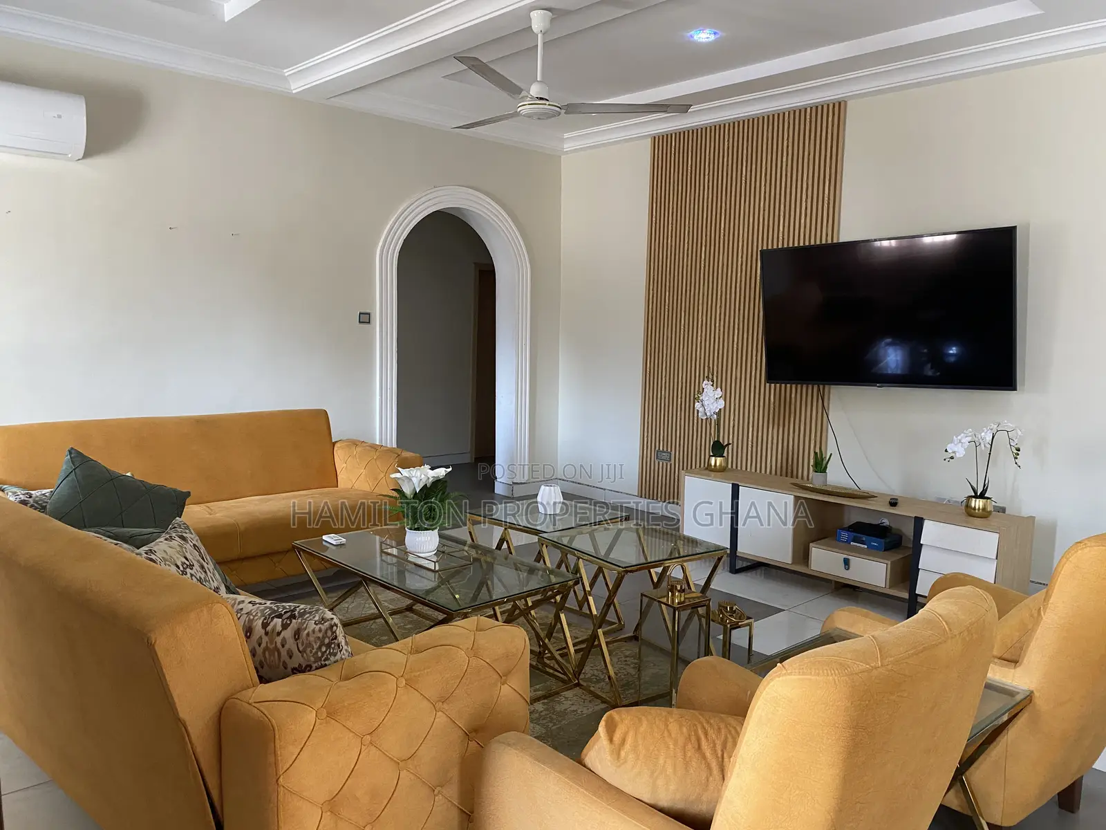 Furnished 2bdrm Apartment in American House, East Legon for rent in East Legon