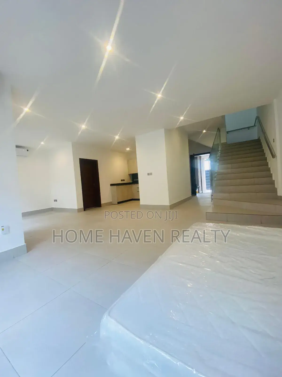 3bdrm House in Roman Ridge, Airport Residential Area for rent in Airport Residential Area