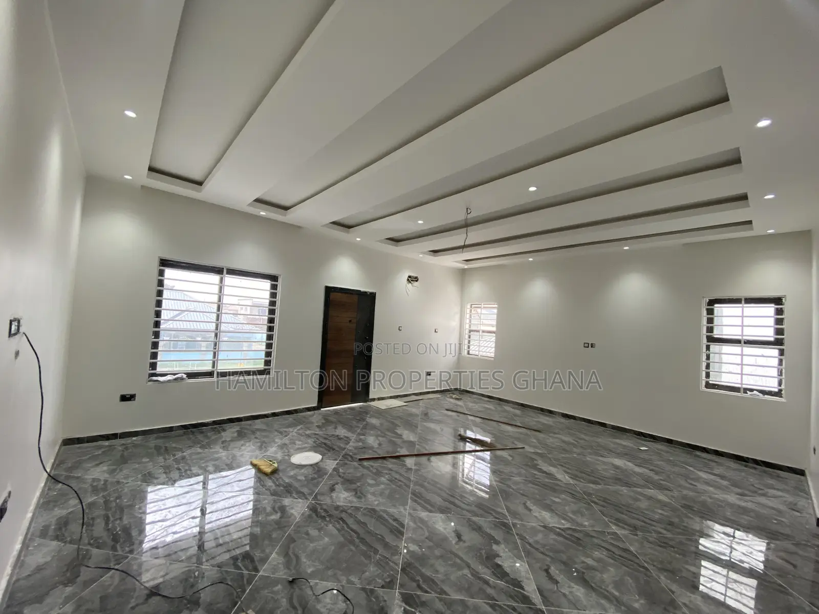 4bdrm Mansion in Lakeside Plot 4, Ashaley Botwe for sale in Ashaley Botwe