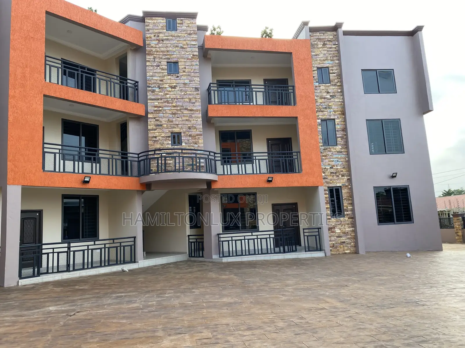 3bdrm Apartment in School Junction for rent in School Junction