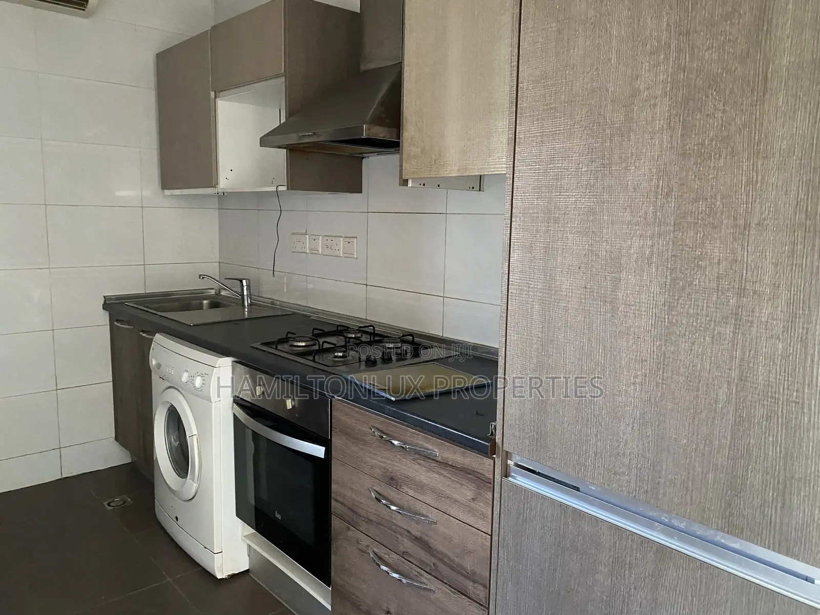 3bdrm Townhouse / Terrace in East Legon Prime for rent in East Legon