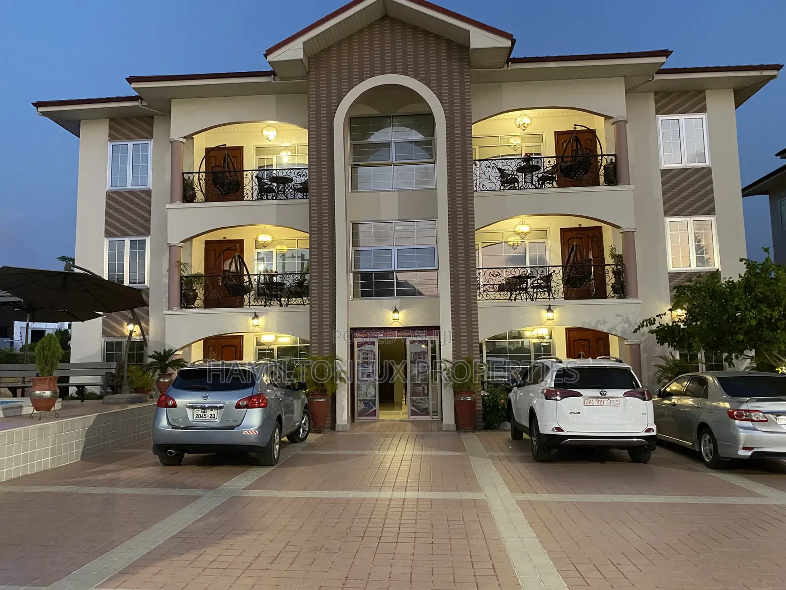Furnished 2bdrm Apartment in Adjiringanor, East Legon for rent in East Legon