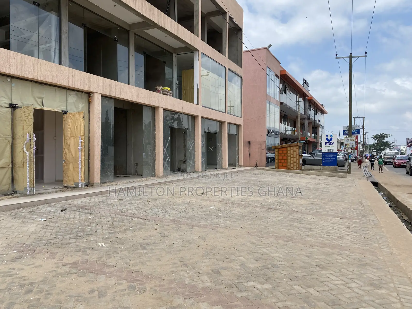 Busy Shops for Rent East Legon 5th Square in East Legon