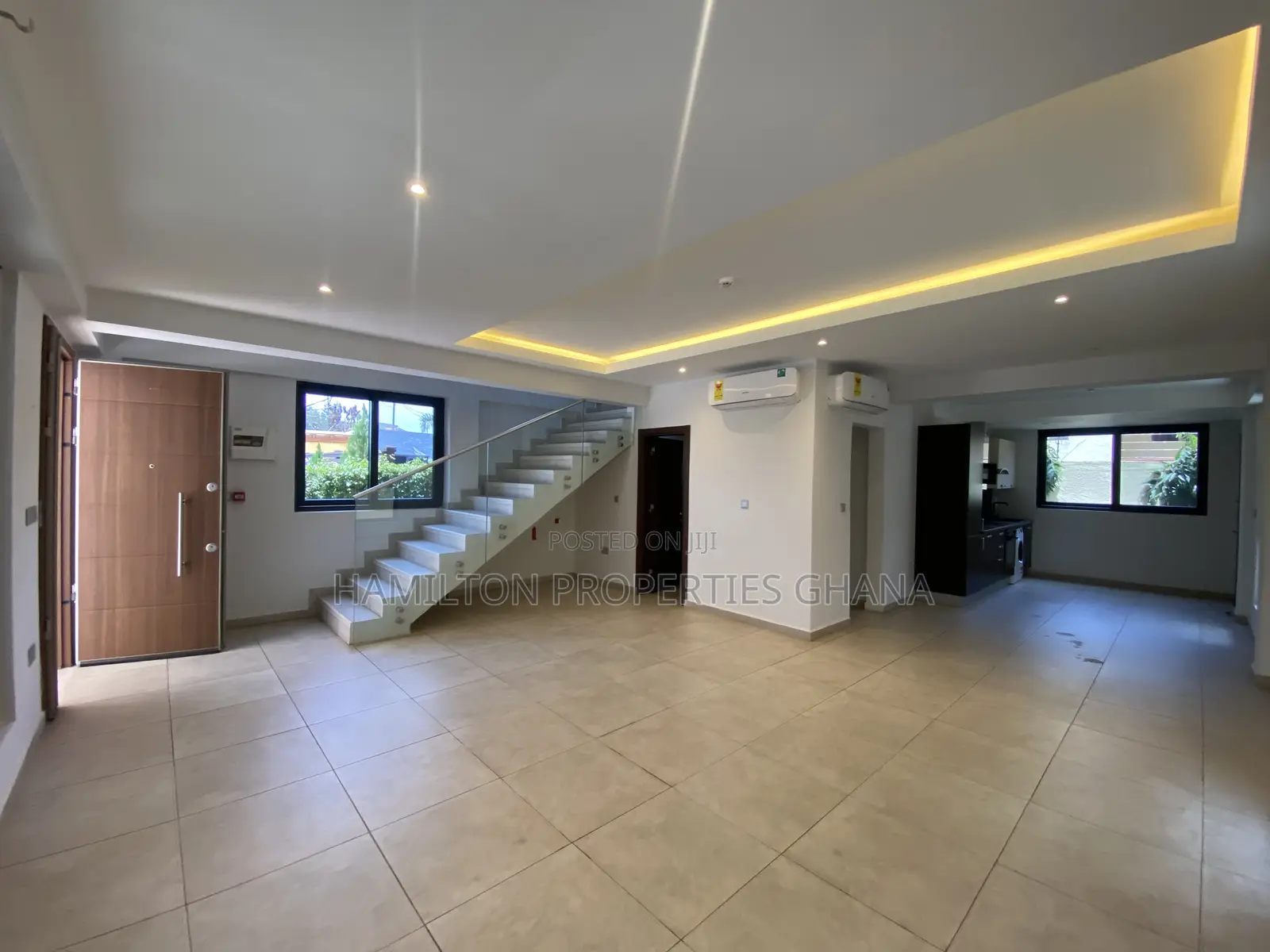 3bdrm Townhouse / Terrace in Lagos Avenue, East Legon for rent in East Legon