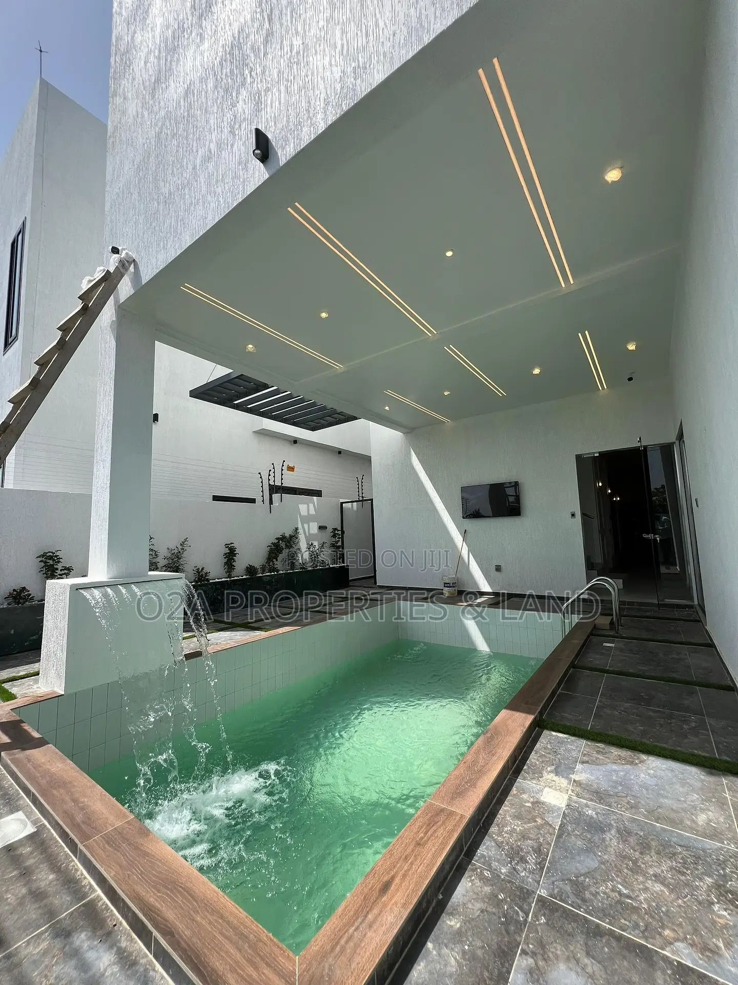 4bdrm House in Airport Residentials for sale in Airport Residential Area