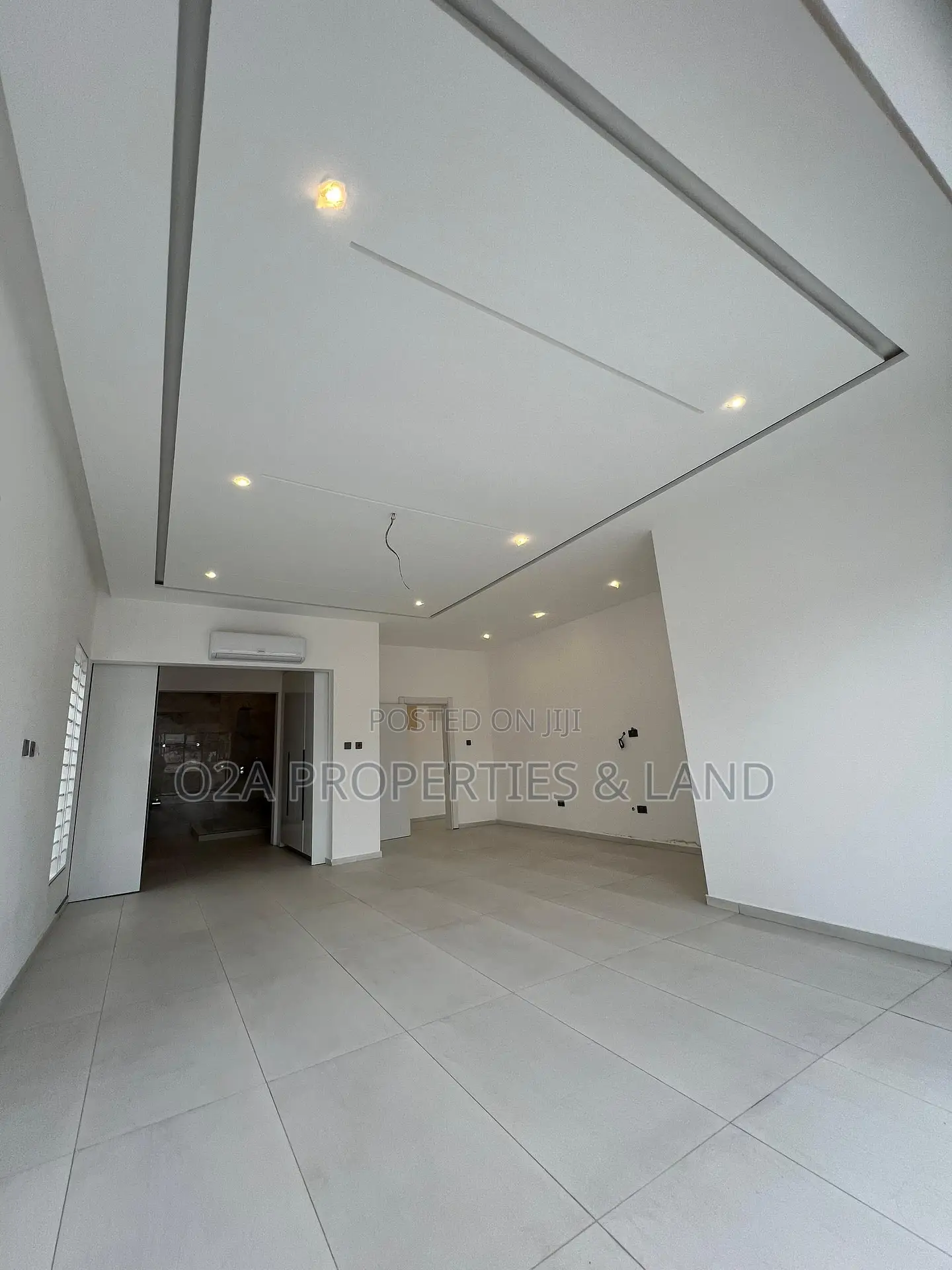 4bdrm House in Airport Residentials for sale in Airport Residential Area