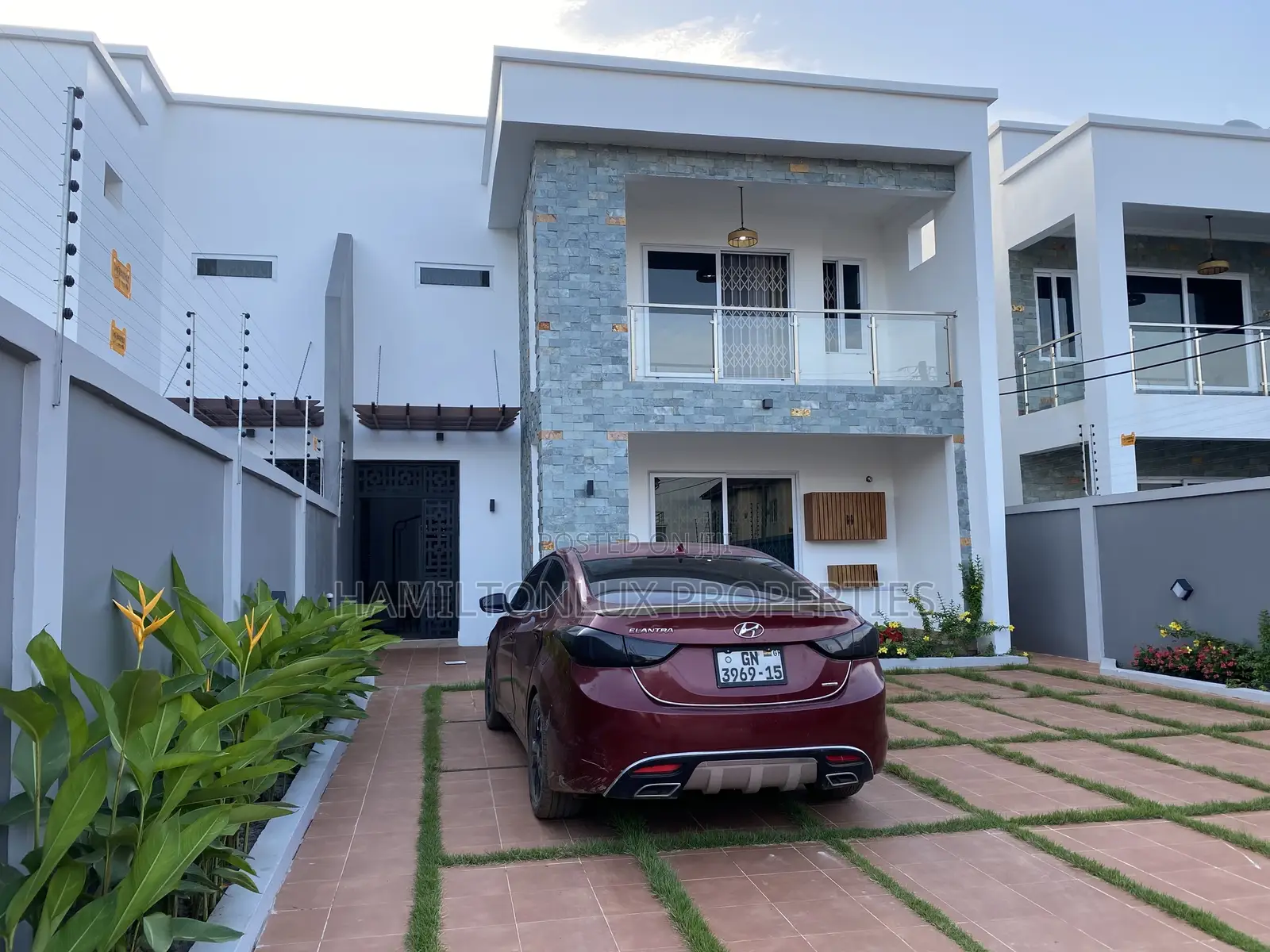 3bdrm Duplex in Adjiringano Refinery, Otano for rent in Otano