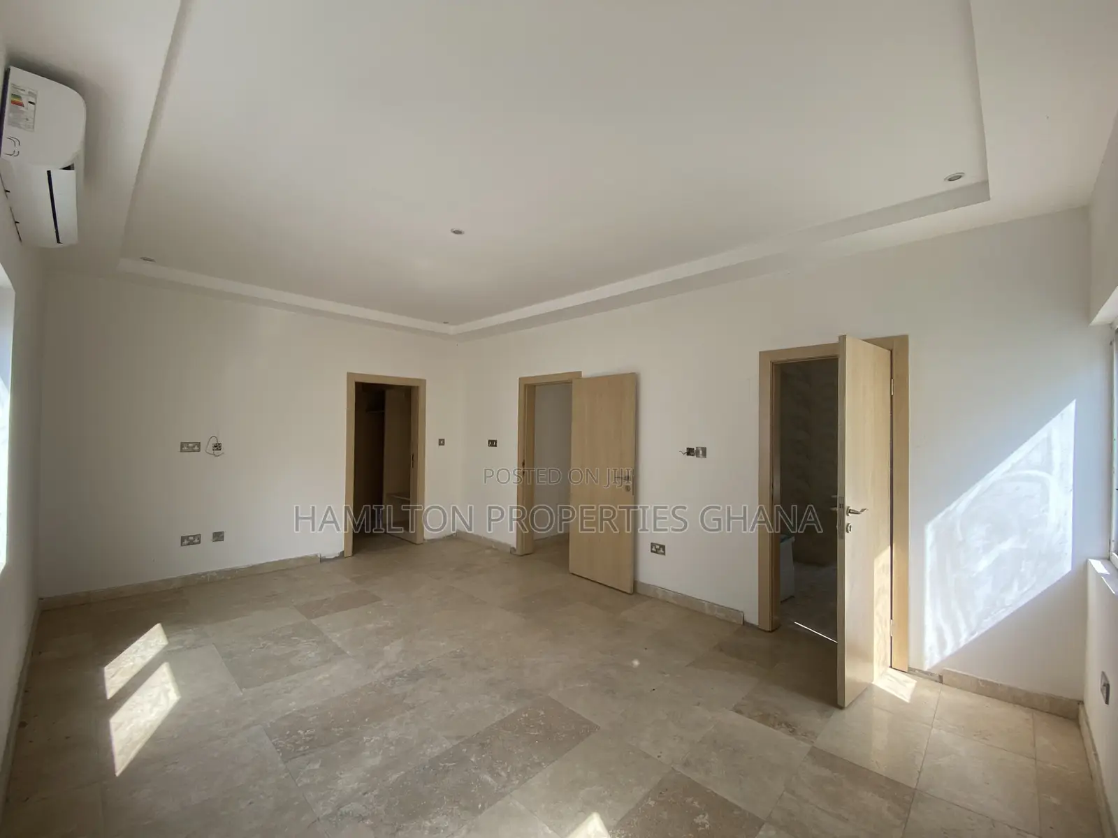 3bdrm Townhouse / Terrace in Cantonments, US Embassy Area for rent in US Embassy Area