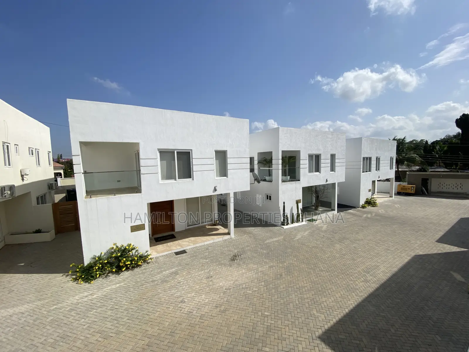3bdrm Townhouse / Terrace in Cantonments, US Embassy Area for rent in US Embassy Area