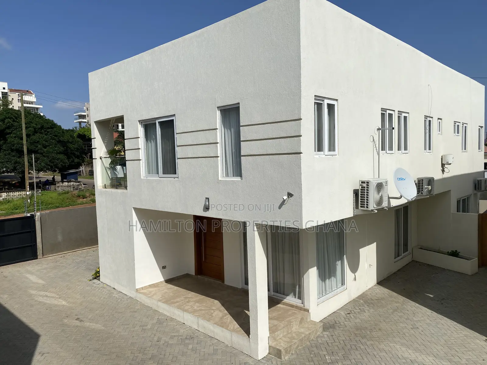 3bdrm Townhouse / Terrace in Cantonments, US Embassy Area for rent in US Embassy Area