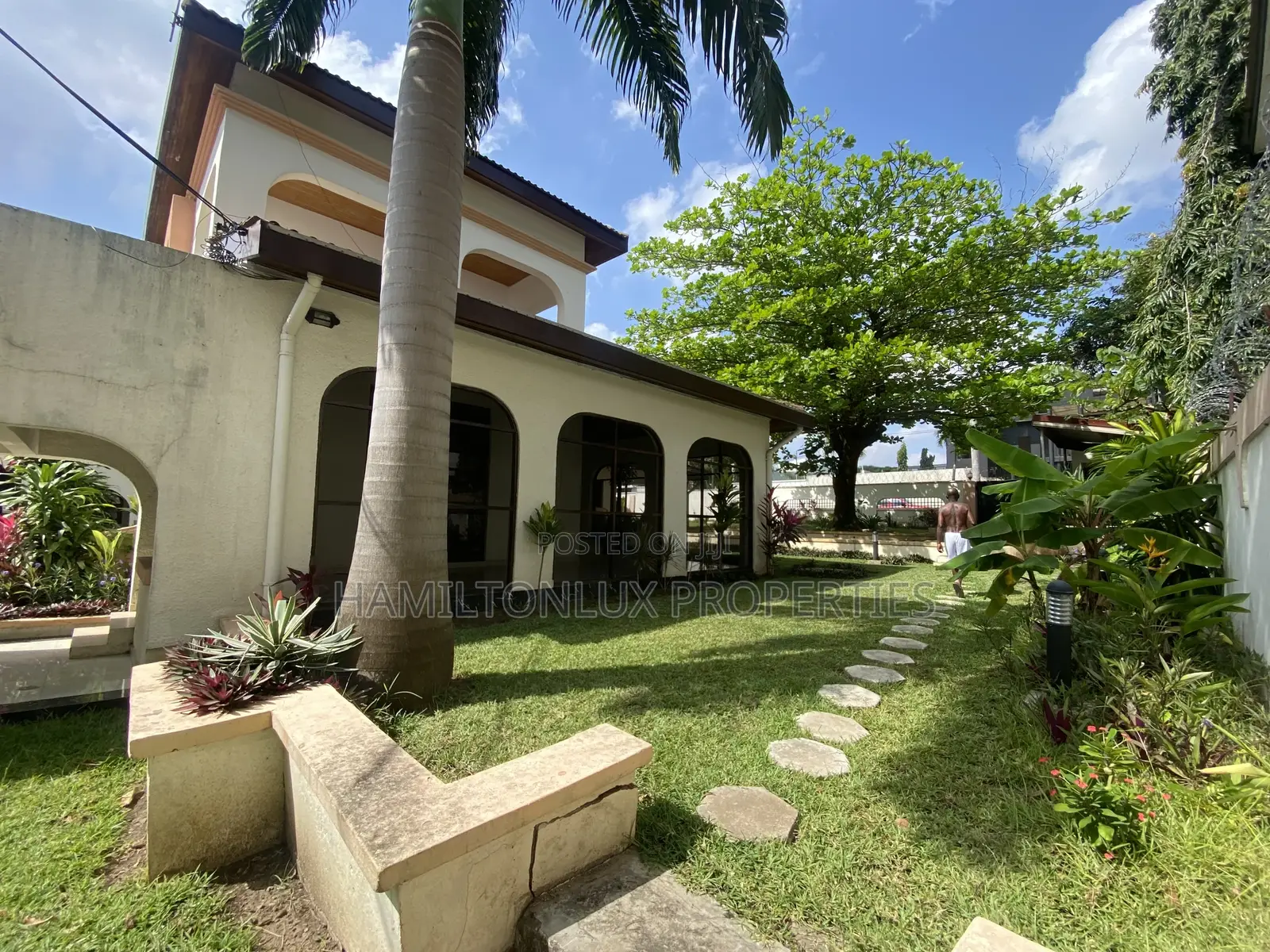 6bdrm House in Cantonments, US Embassy Area for rent in US Embassy Area