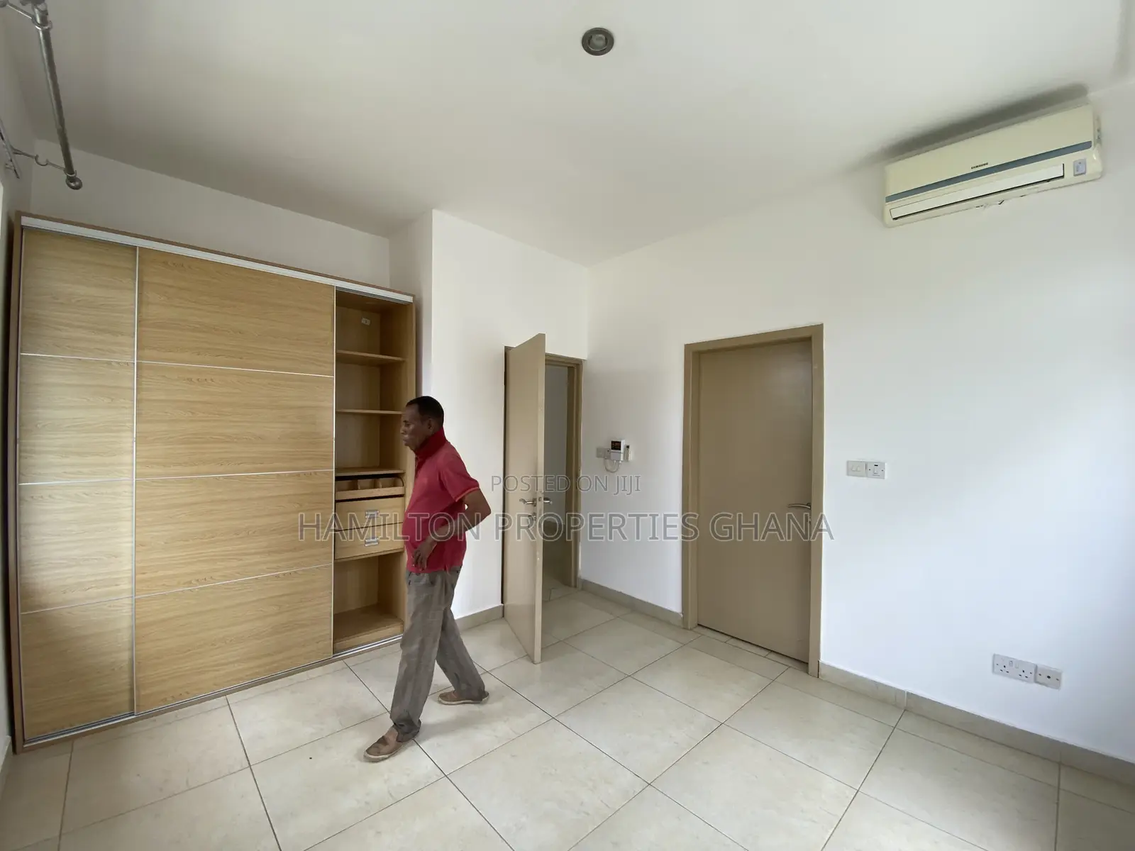 4bdrm Townhouse / Terrace in East Legon, American House for rent in American House