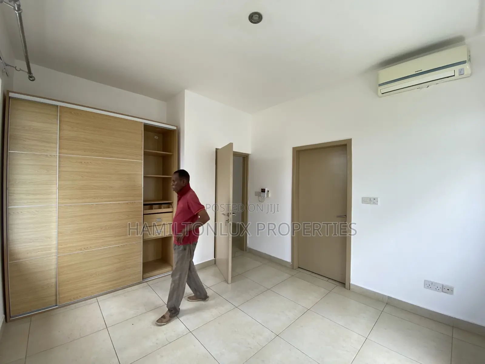 4bdrm Townhouse / Terrace in East Legon, American House for rent in American House