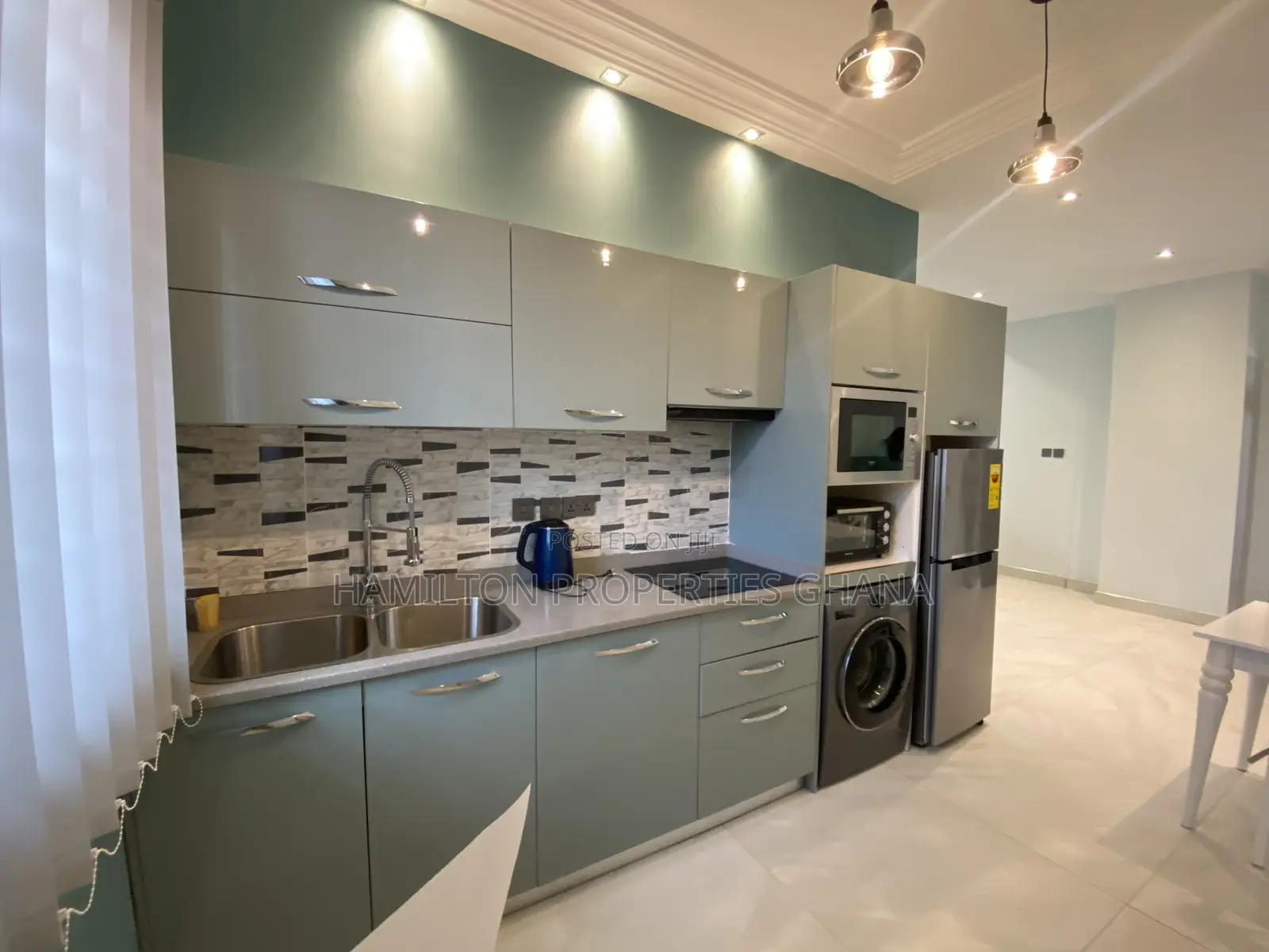 Furnished 1bdrm Apartment in School Junction for rent in School Junction