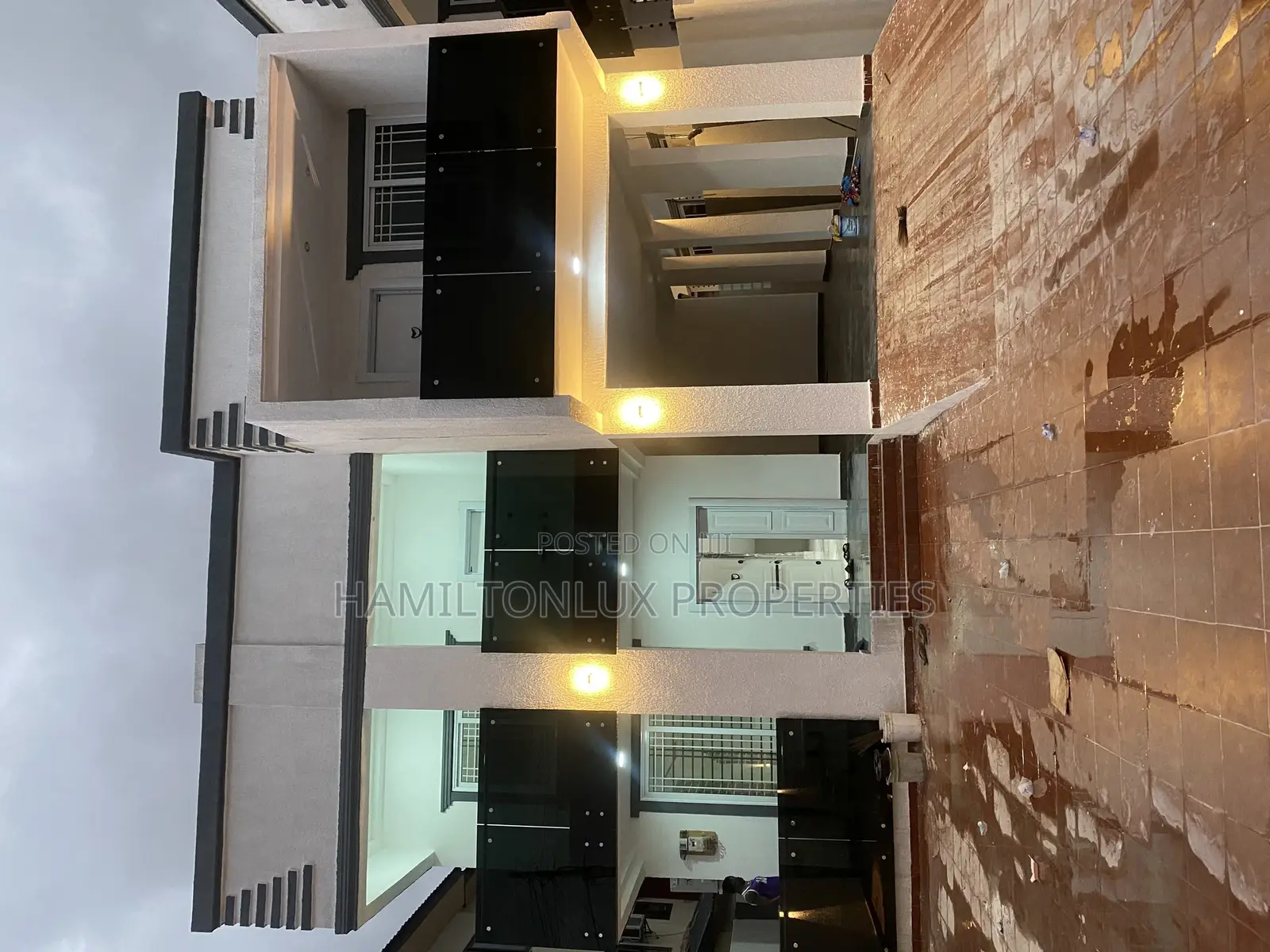 4bdrm House in Lakeside for sale in Lake Side Estate