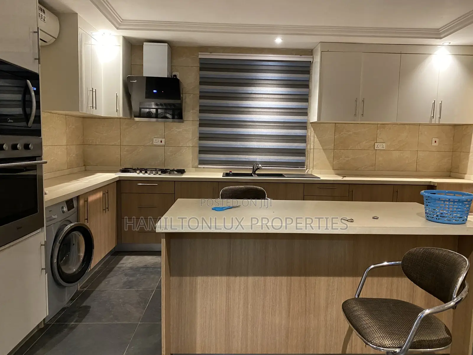 3bdrm House in Adenta, Commandos for rent in Commandos