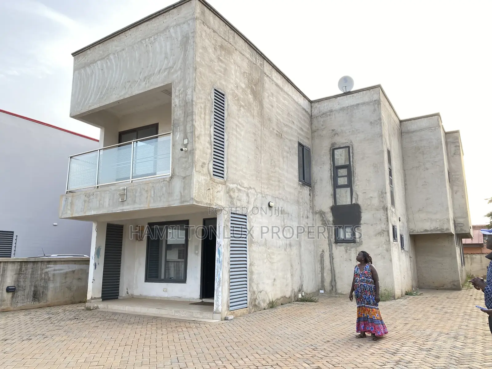 3bdrm House in Adenta, Commandos for rent in Commandos
