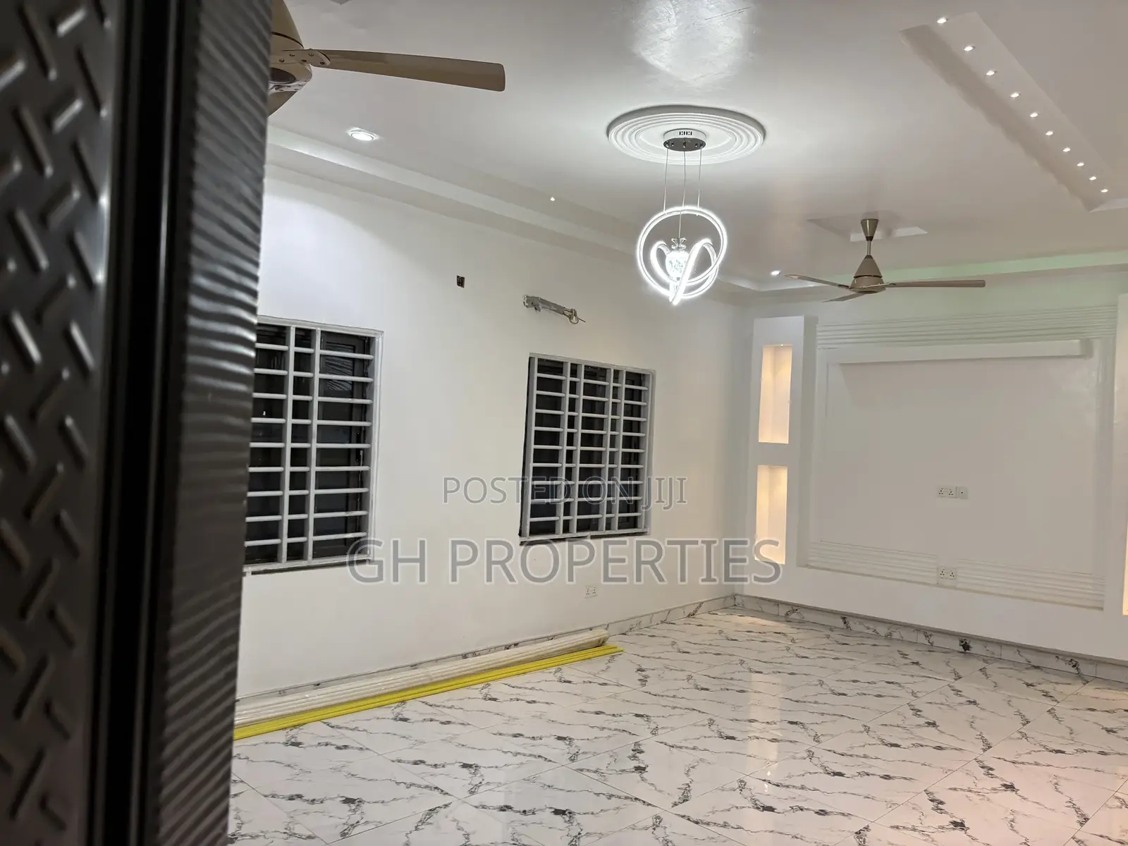 4bdrm House in Buokrom Estate Area., Kwabre for sale in Kwabre