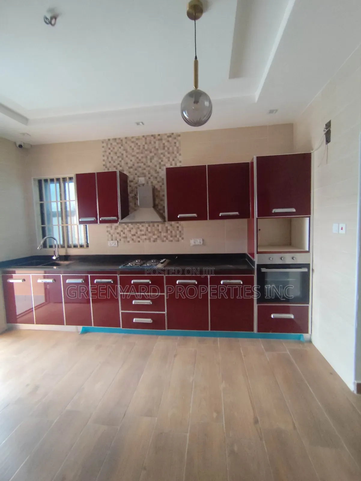 5bdrm House in Ogbojo, East Legon for sale in East Legon