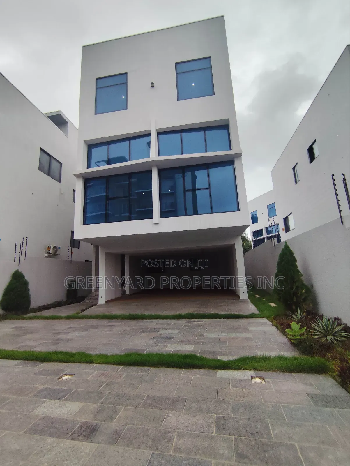 5bdrm House in East Legon for rent in East Legon