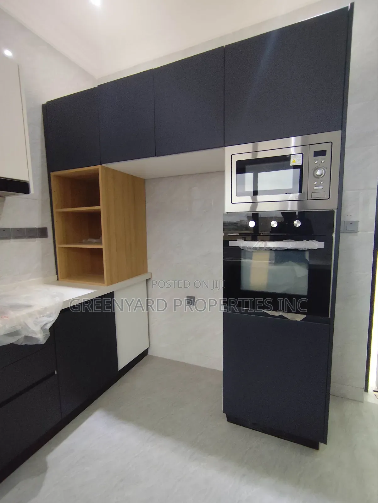 4bdrm House in Hills, East Legon for sale in East Legon