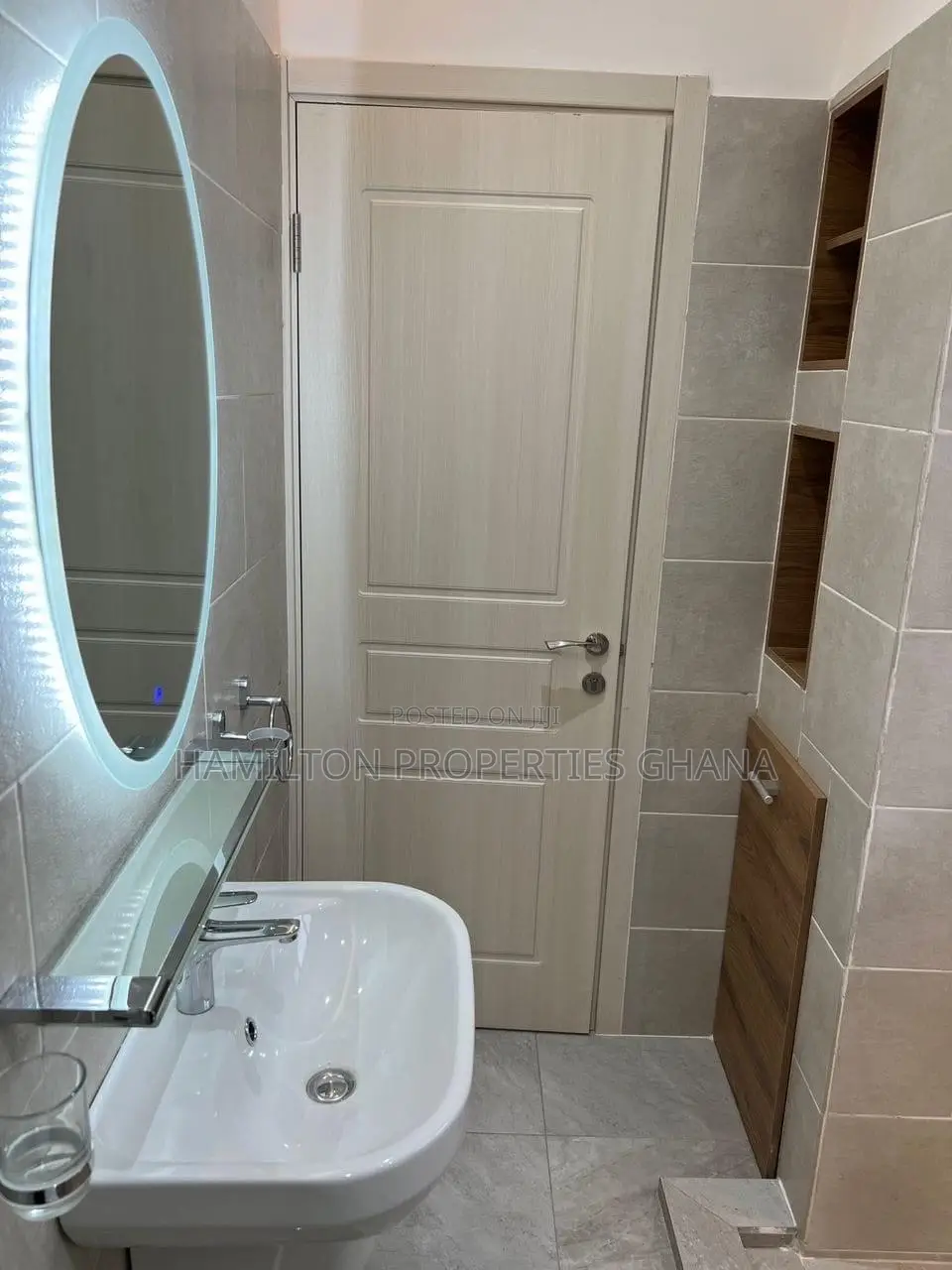 4bdrm House in East Legon for sale in East Legon