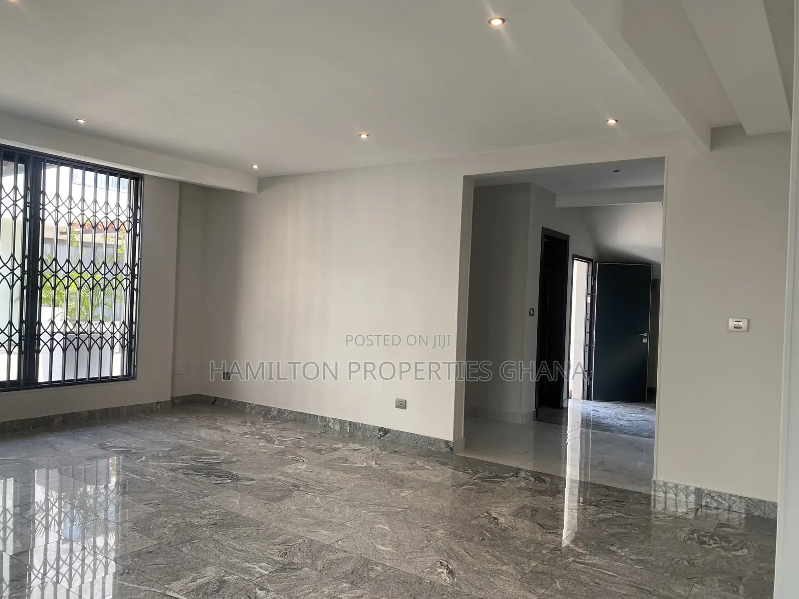 4bdrm Townhouse / Terrace in Airport for rent in Airport Residential Area