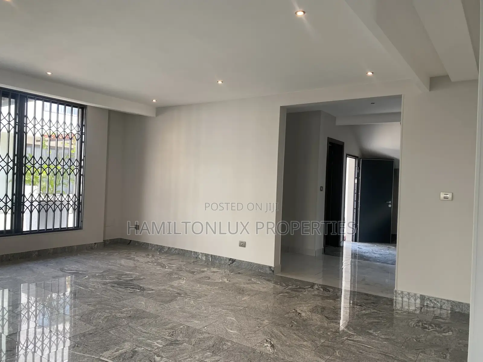 4bdrm Townhouse / Terrace in Airport for rent in Airport Residential Area