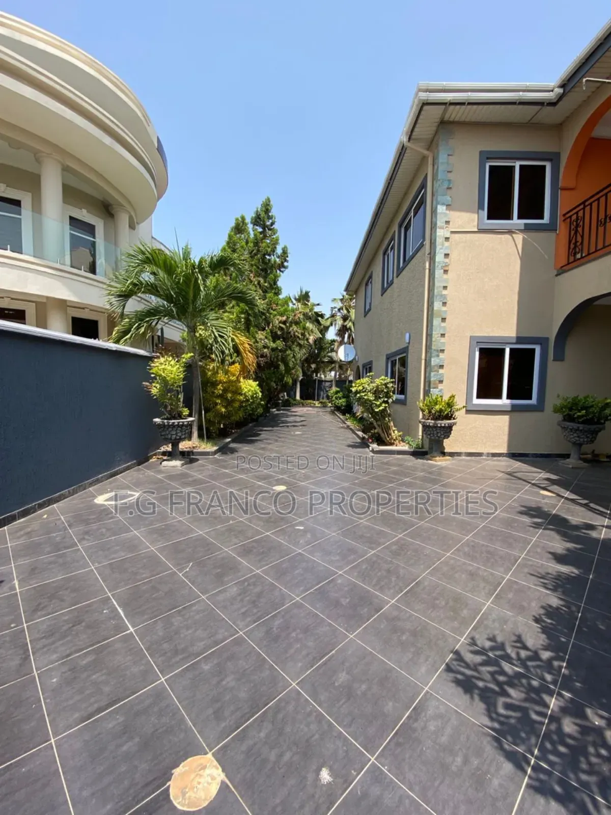 5bdrm House in Kg Franco Properties, Cantonments for sale in Cantonments