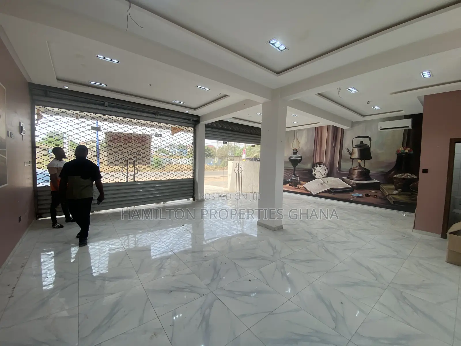 Shop for Rent Adjiringanor Bay Link in Adjiriganor
