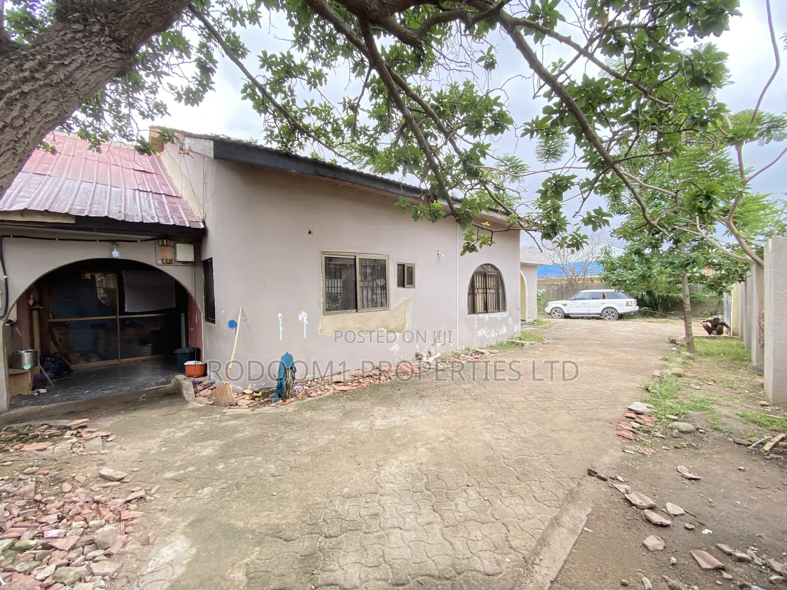 7bdrm House in Paraku Estate,Dome for sale in Dome