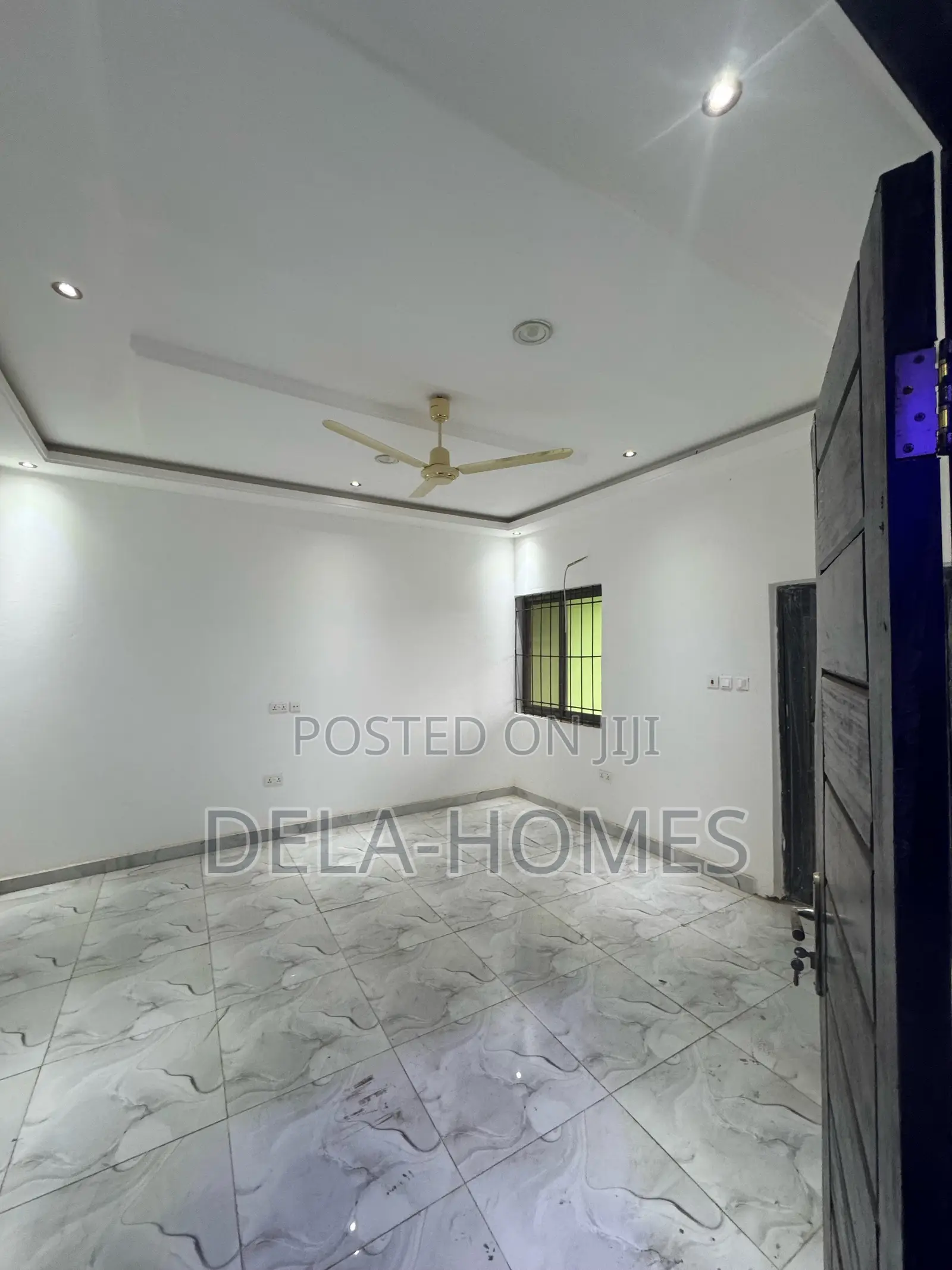 2bdrm Apartment in 300, Lake Side Estate for rent in Lake Side Estate