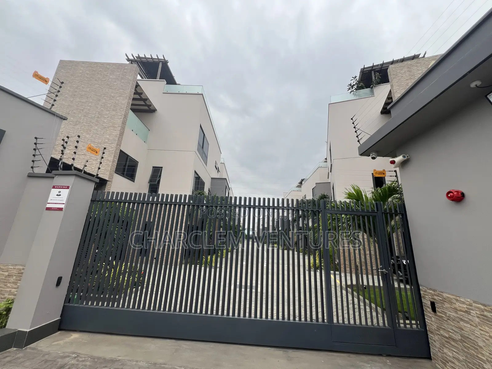 3bdrm Townhouse/Terrace in Charclem Ventures, Roman Ridge for sale in Roman Ridge