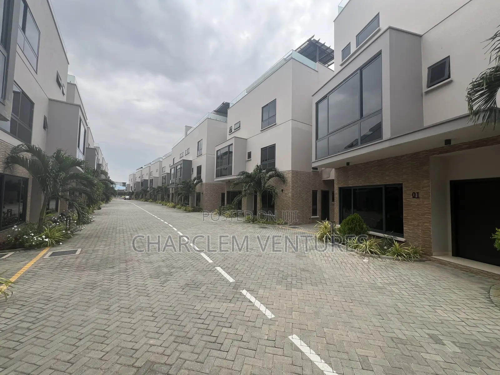 3bdrm Townhouse / Terrace in Charclem Ventures, Roman Ridge for rent in Roman Ridge