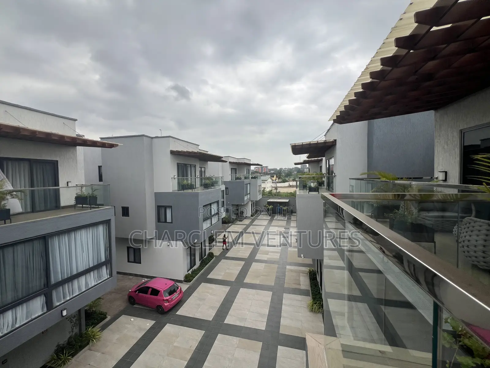 Furnished 4bdrm Townhouse / Terrace in Charclem Ventures, Roman Ridge in Roman Ridge