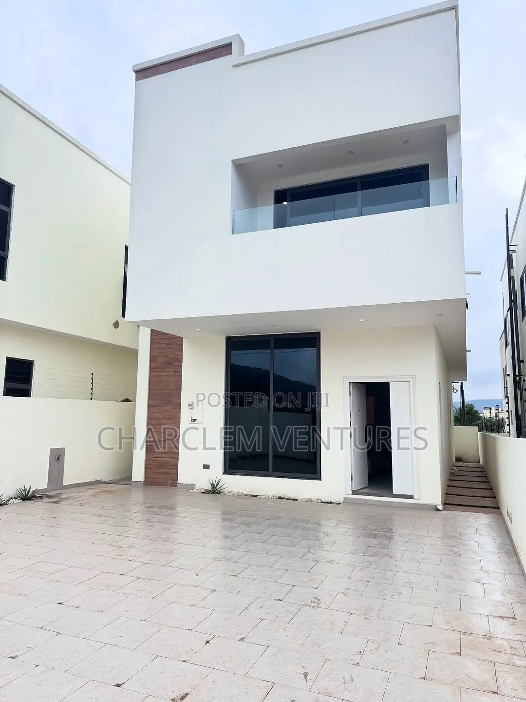 3bdrm House in Charclem Ventures, Oyarifa for sale in Oyarifa