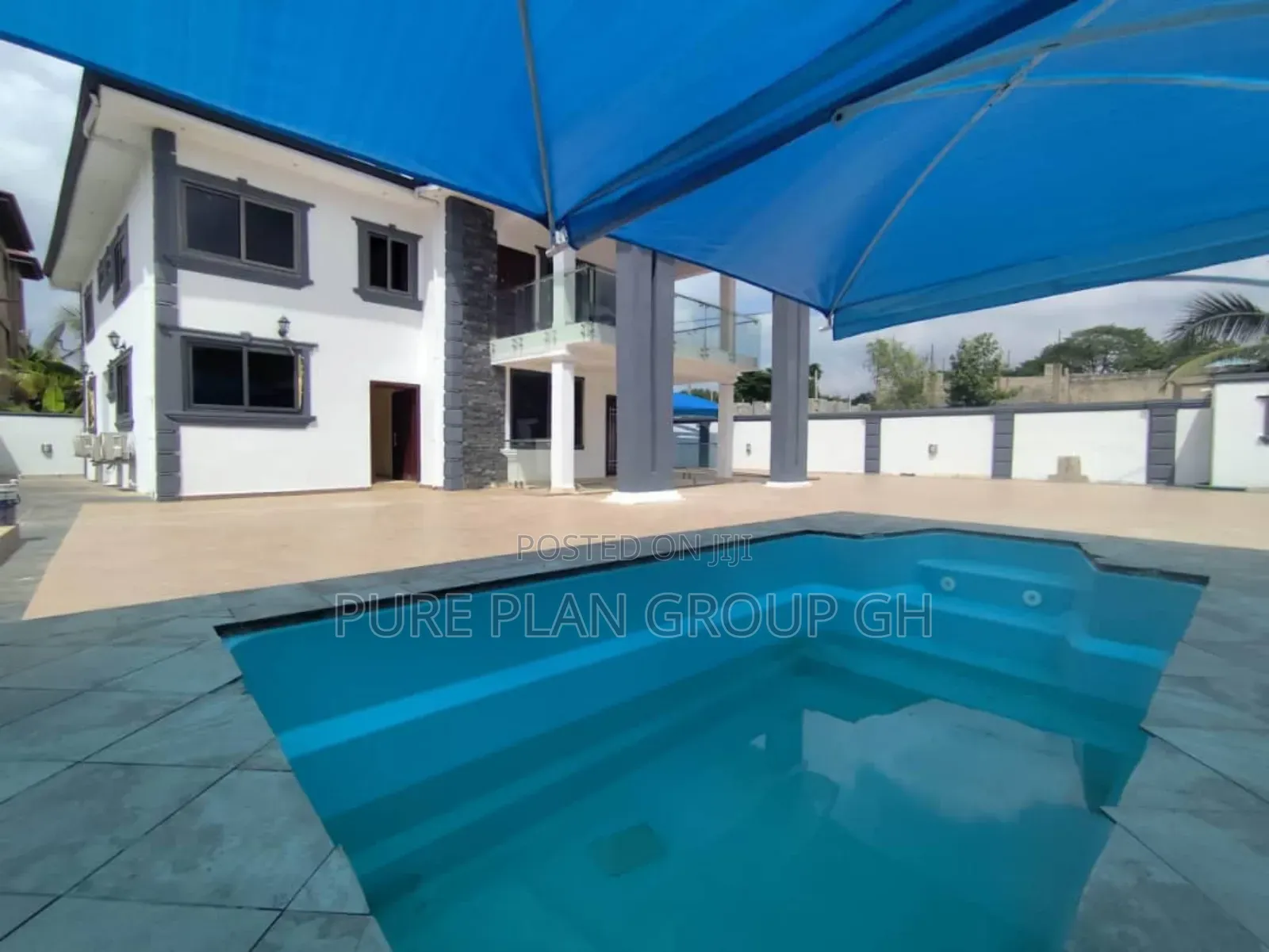 5bdrm House in East Legon Mall for rent in East Legon