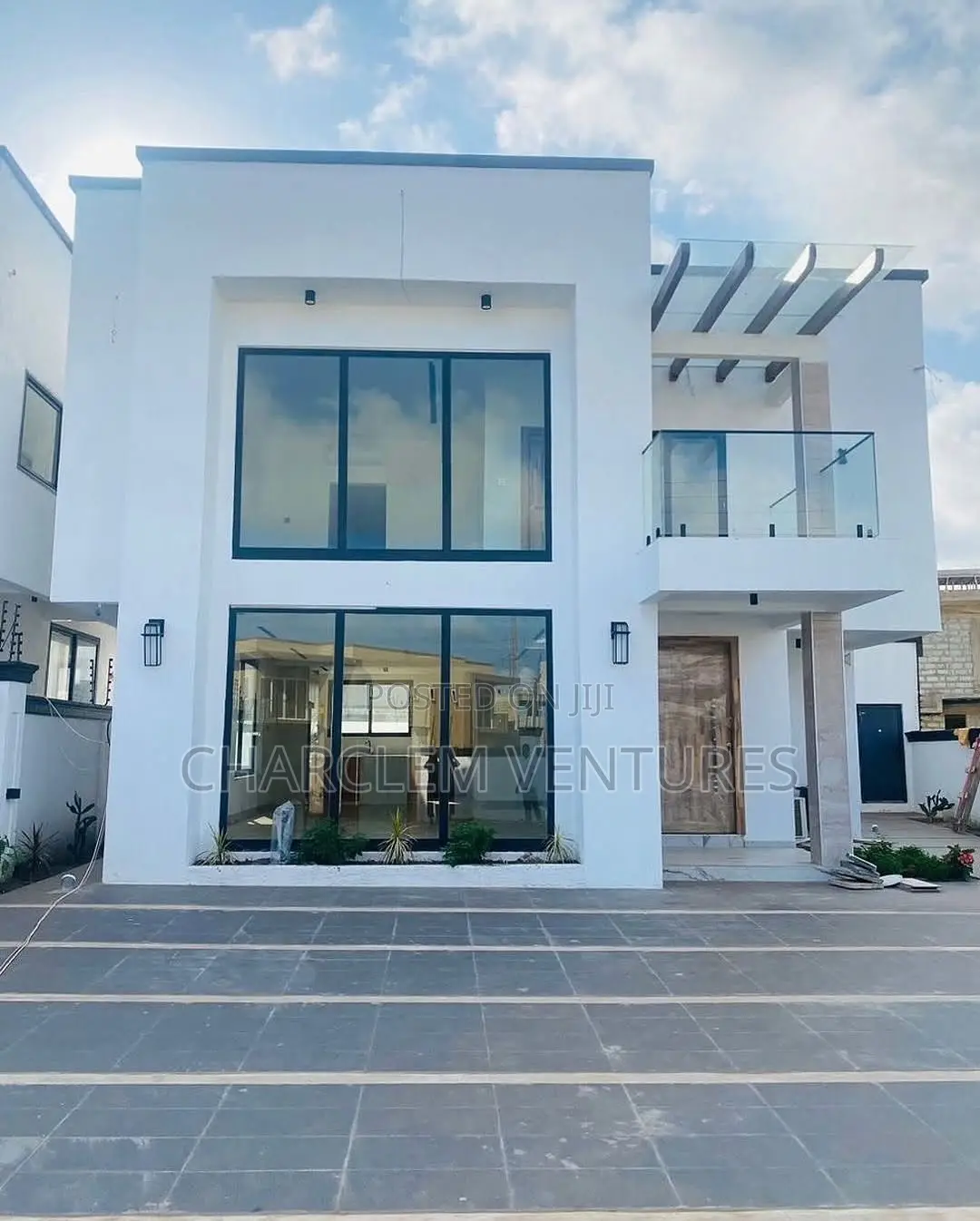 4bdrm House in Charclem Ventures, Accra Metropolitan for sale in Accra Metropolitan