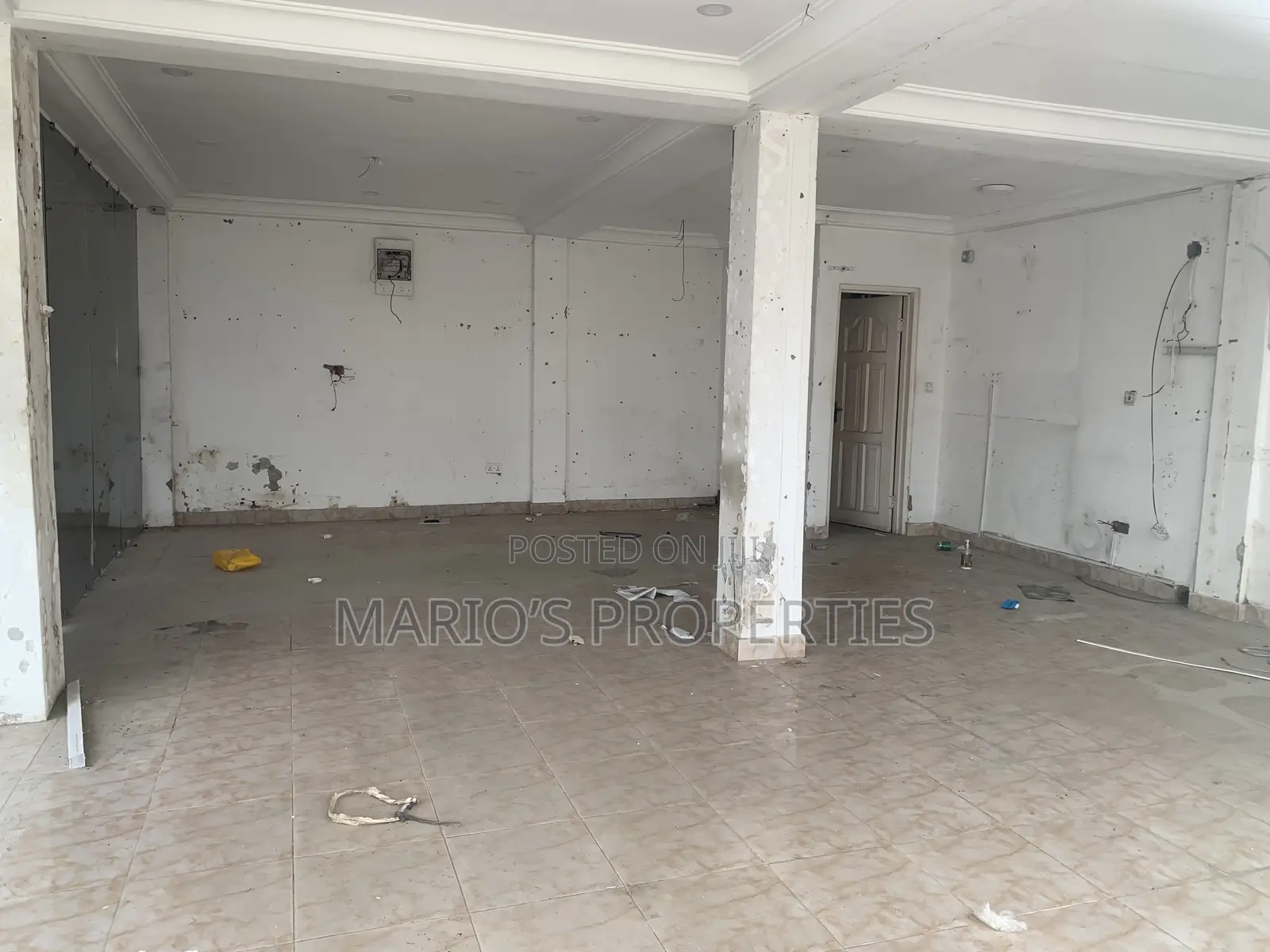 Shop For Rent in American House