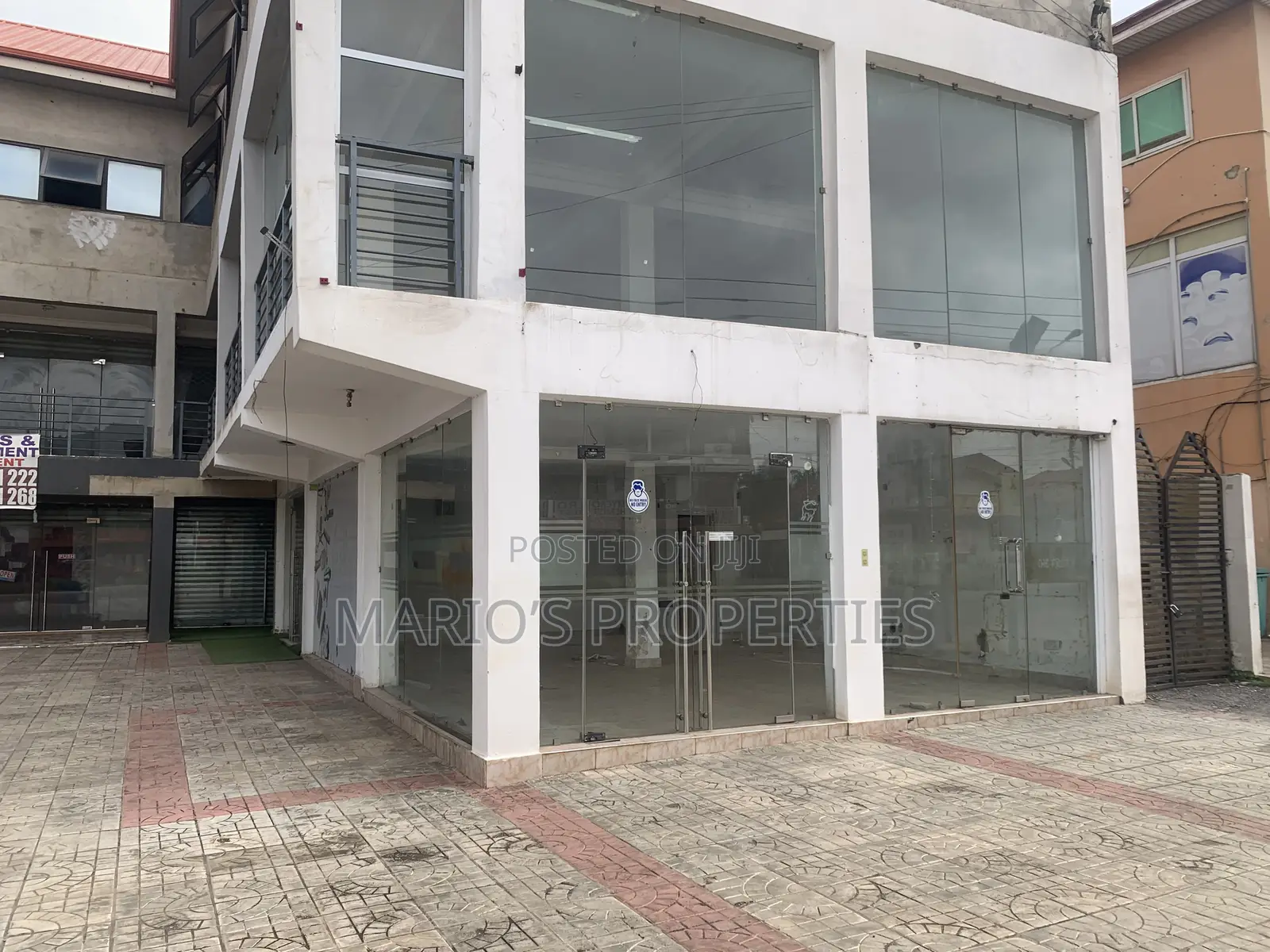Shop For Rent in American House