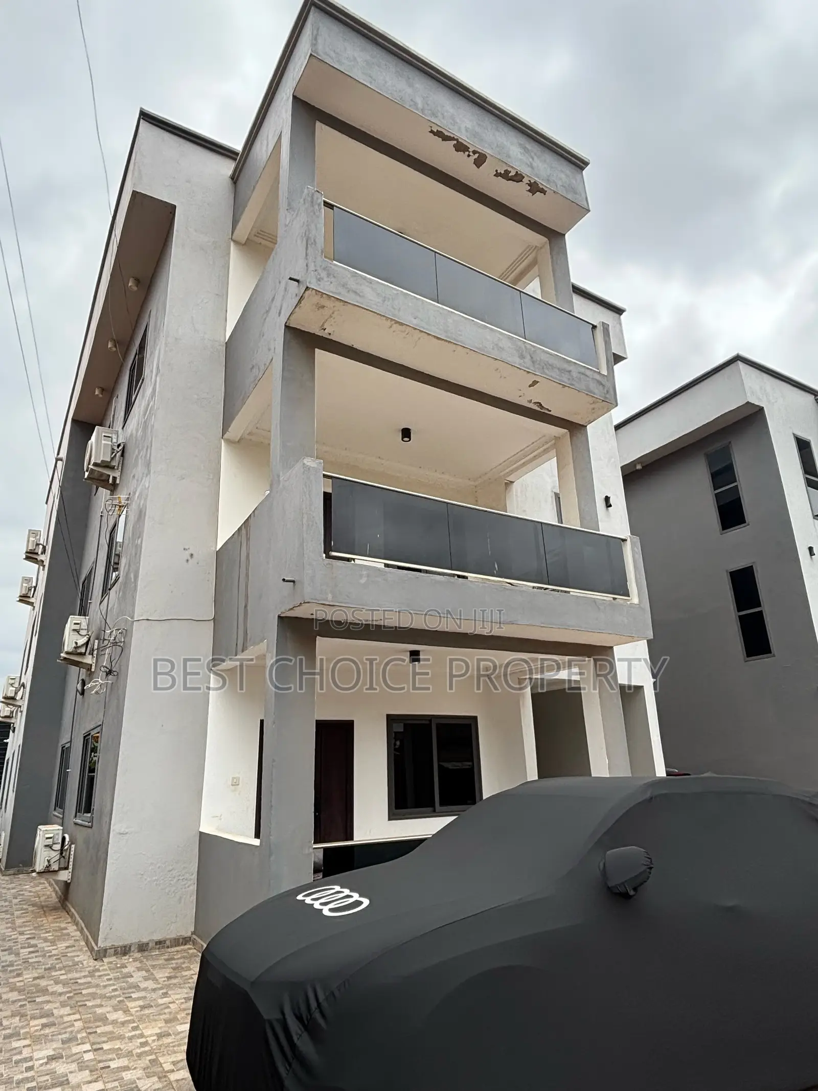 Executive Two Bedroom Apartment for Rent in Adenta