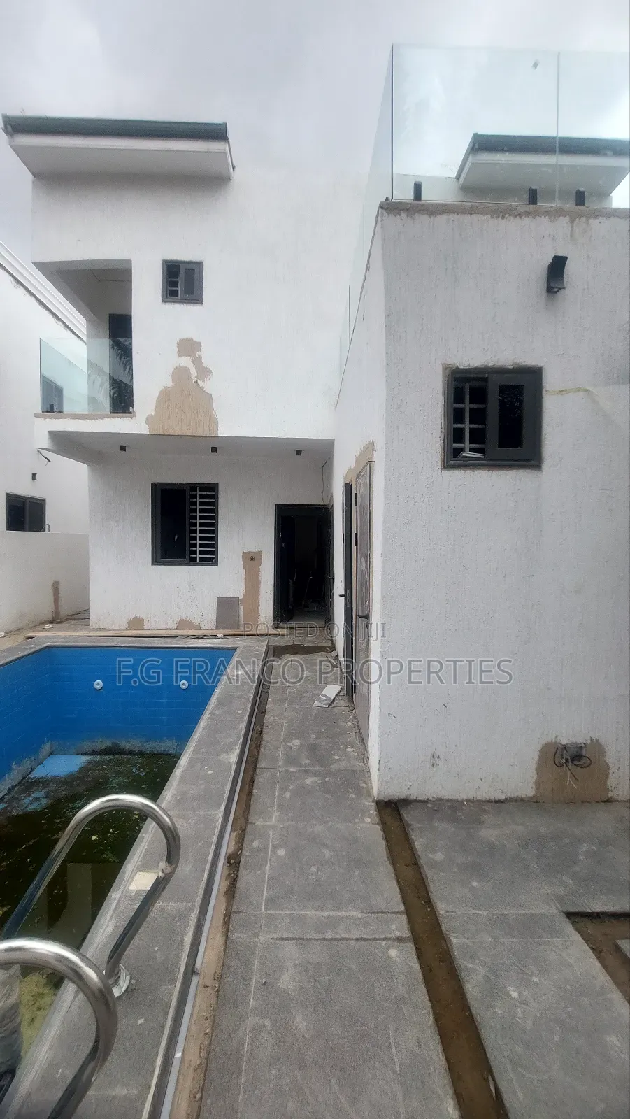 4bdrm House in Kg Franco Properties, Spintex for sale in Spintex