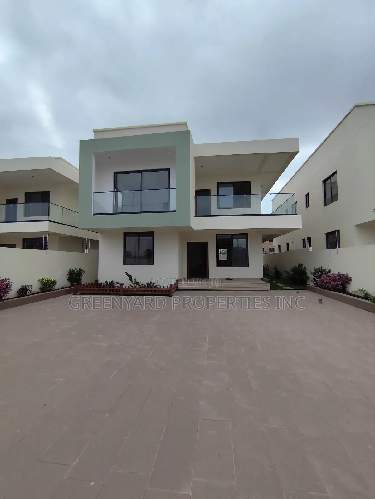 4bdrm House in School Junction, Ashaley Botwe for sale in Ashaley Botwe