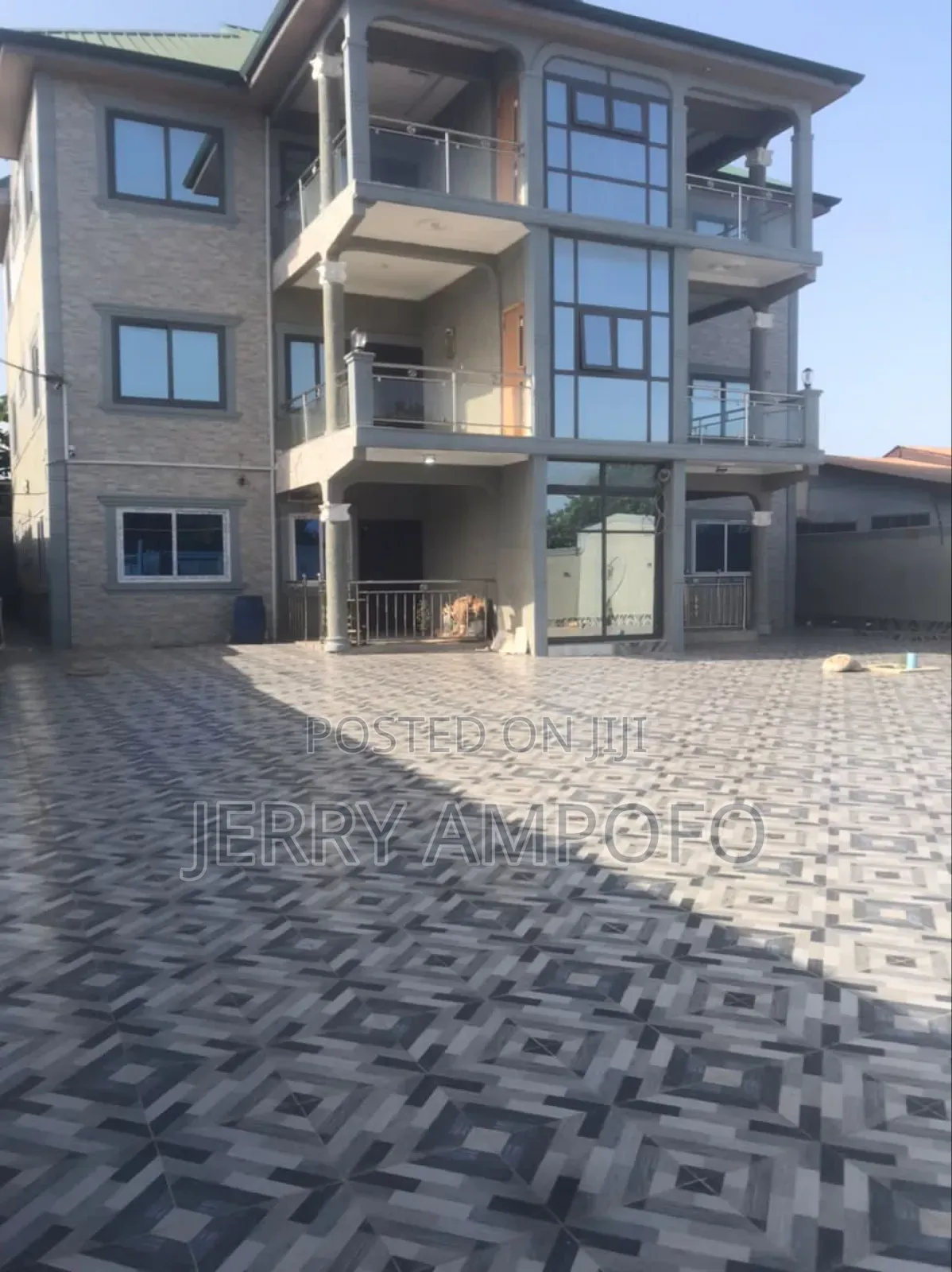 2bdrm Apartment in Market for rent in Market