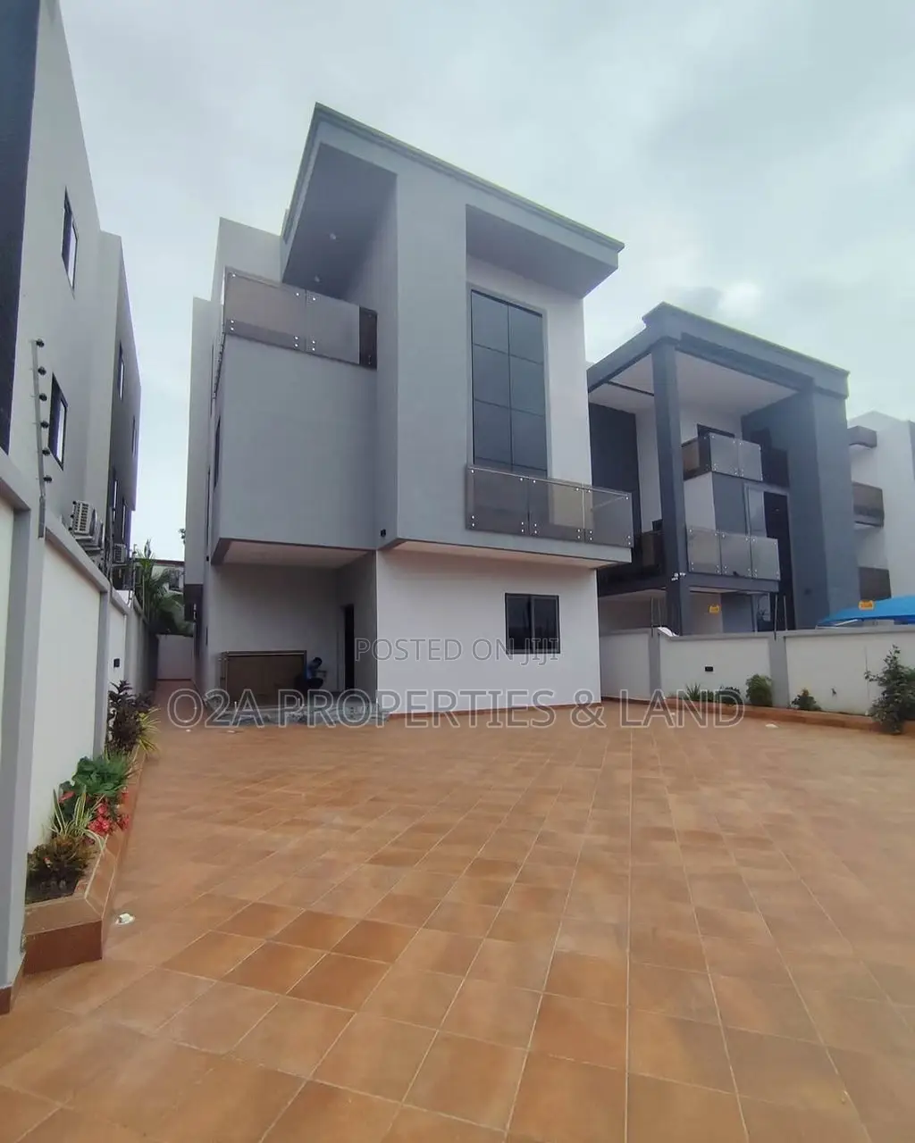 5bdrm House in East Legon, Bawaleshie for rent in Bawaleshie