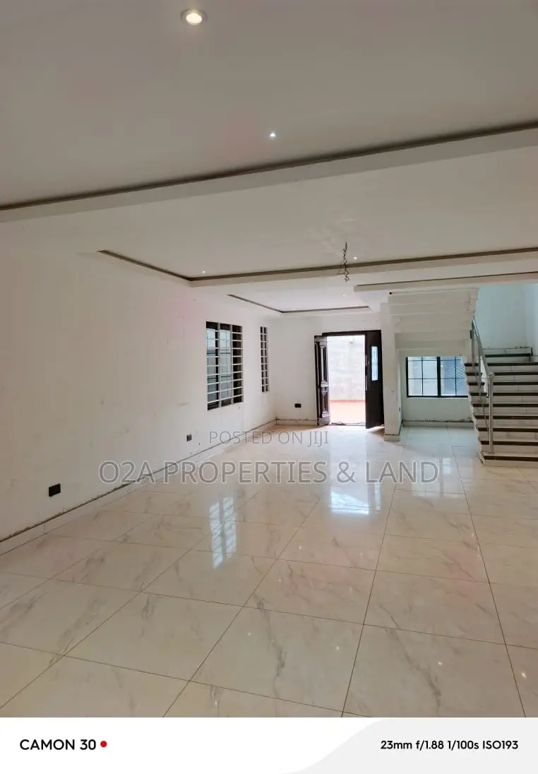 4bdrm House in East Airport for rent in Airport Residential Area